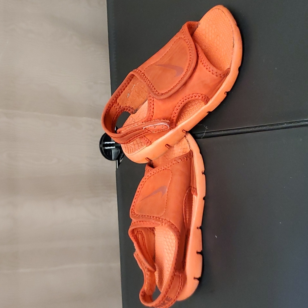 Nike, red Sunray velcro closure sandal, toddler size 8